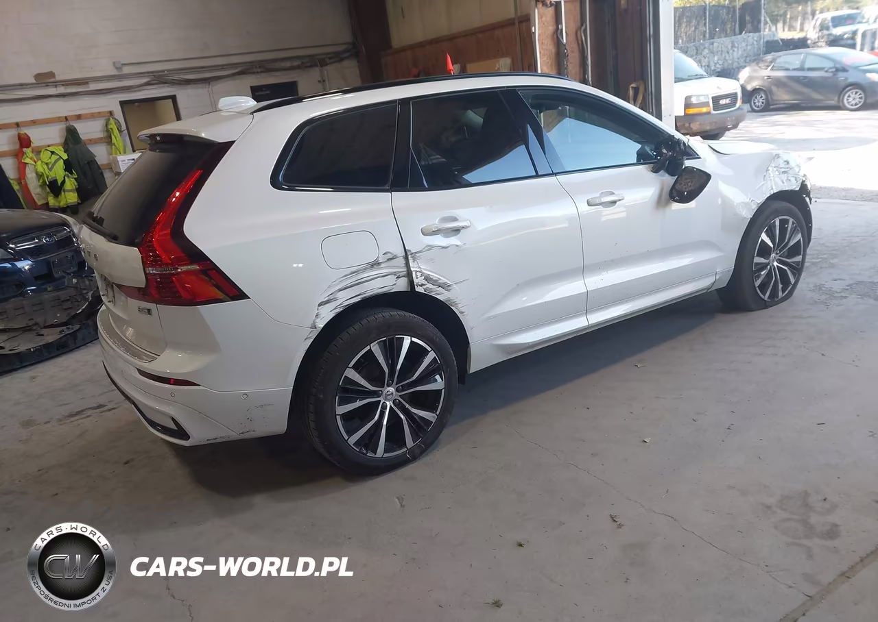 2024 Volvo Xc60 B5 Plus Dark Theme VIN:YV4L12RL6R1715498 - 4