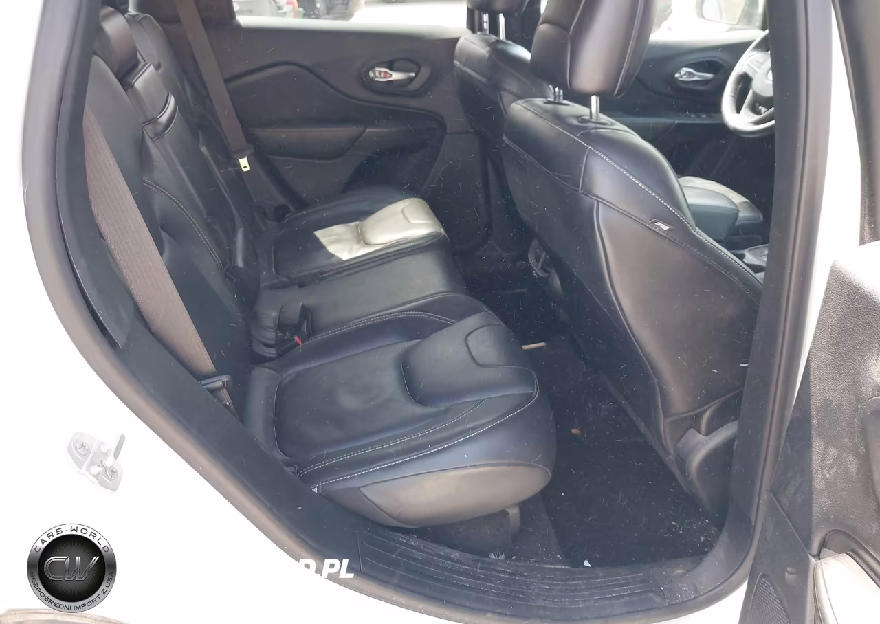 2015 Jeep Cherokee Limited VIN:1C4PJMDS2FW533634 - 8