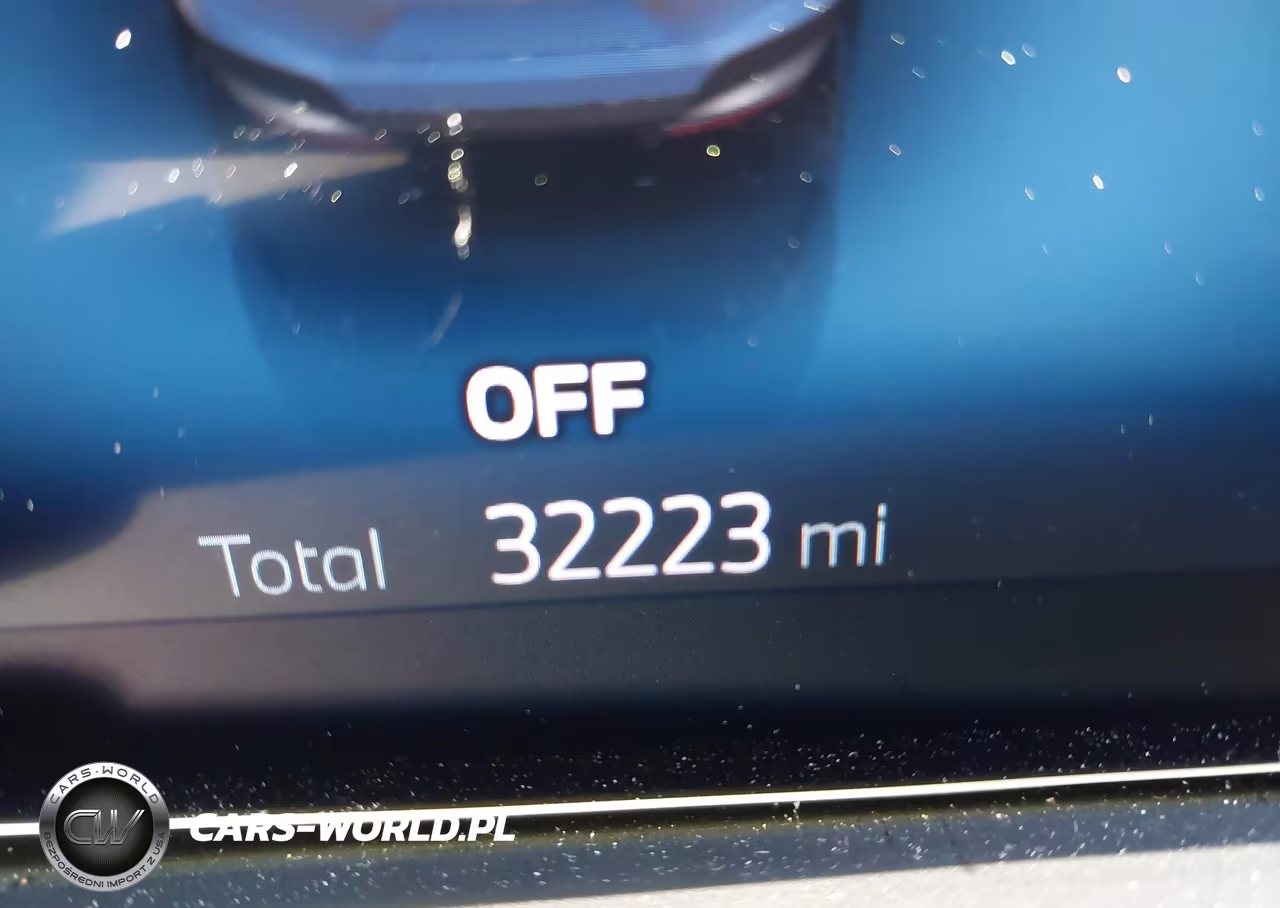 2024 BMW Ix xDrive50 VIN:WB523CF02RCP02725 - 15