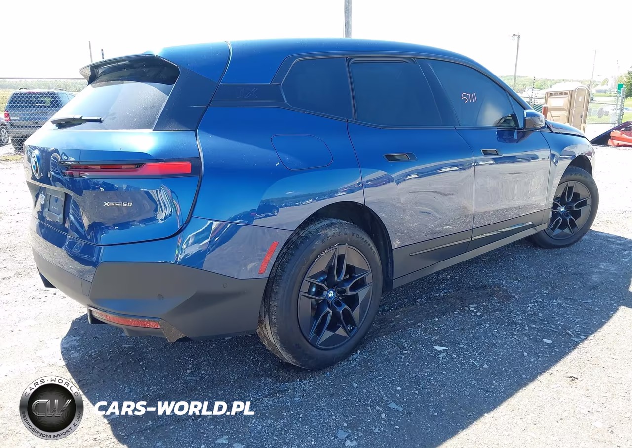 2024 BMW Ix xDrive50 VIN:WB523CF02RCP02725 - 4