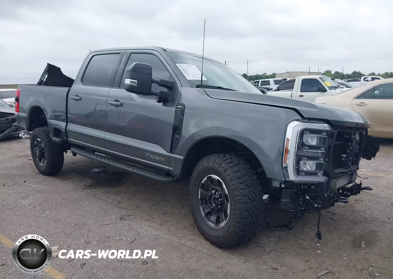 2026 Ford F-250 Lariat – zdjęcie 1 z 15