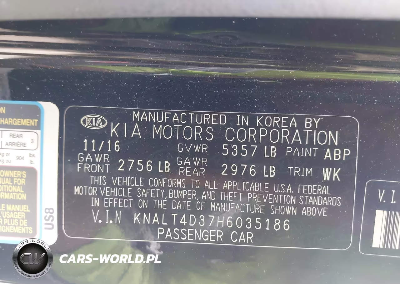 2017 Kia K900 Premium 3.8L VIN:KNALT4D37H6035186 - 9