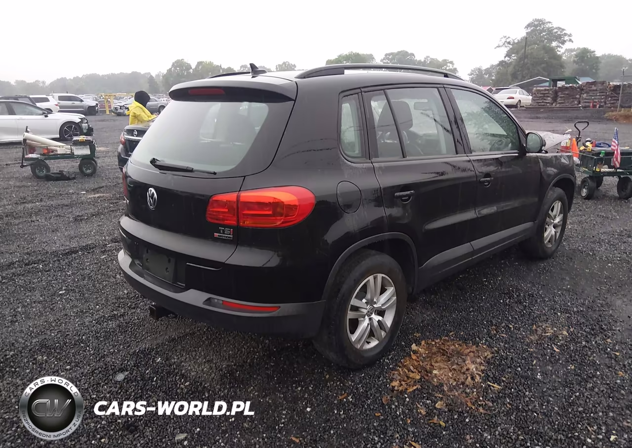 2017 Volkswagen Tiguan 2.0T S VIN:WVGBV7AX2HW508229 - 4