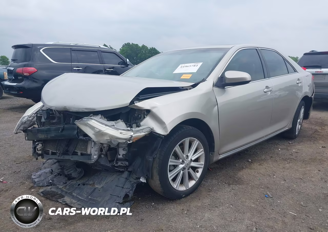 2014 Toyota Camry Xle VIN:4T4BF1FK8ER420385 - 2