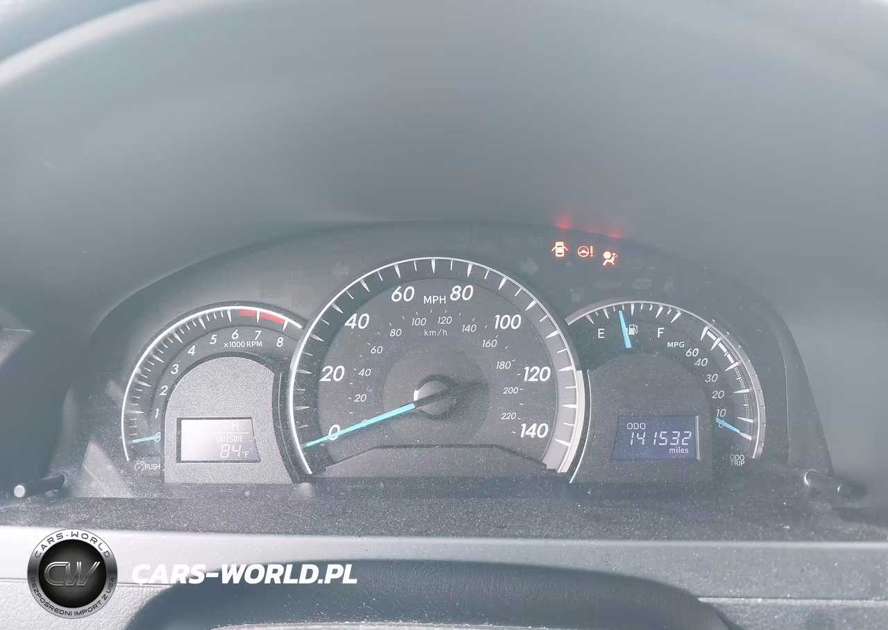 2014 Toyota Camry Xle VIN:4T4BF1FK8ER420385 - 7