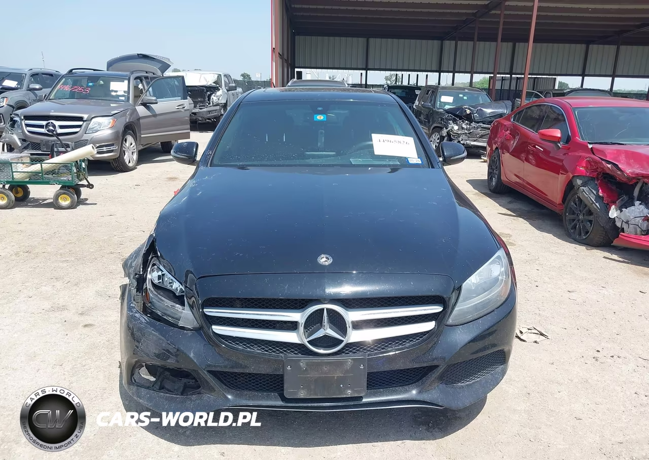 2018 Mercedes-Benz C 300 VIN:55SWF4JB5JU244910 - 12