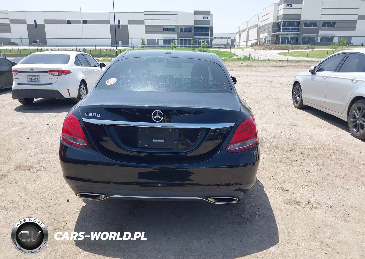 2018 Mercedes-Benz C 300 VIN:55SWF4JB5JU244910 - 16