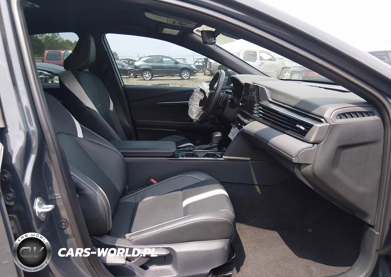 2025 Toyota Camry Se VIN:4T1DAACK5SU542185 - 5