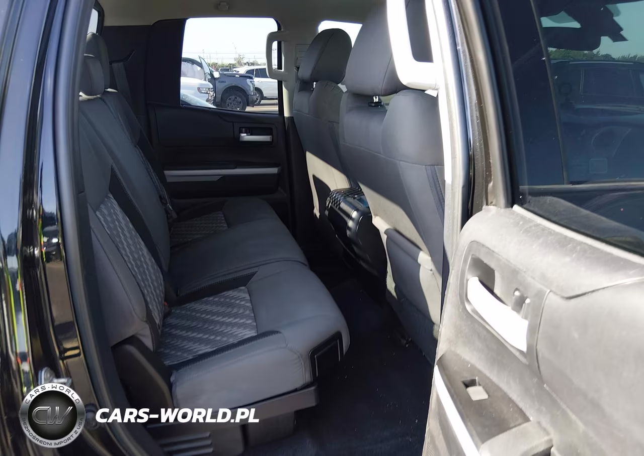 2019 Toyota Tundra Sr5 5.7L V8 VIN:5TFUW5F10KX812342 - 8