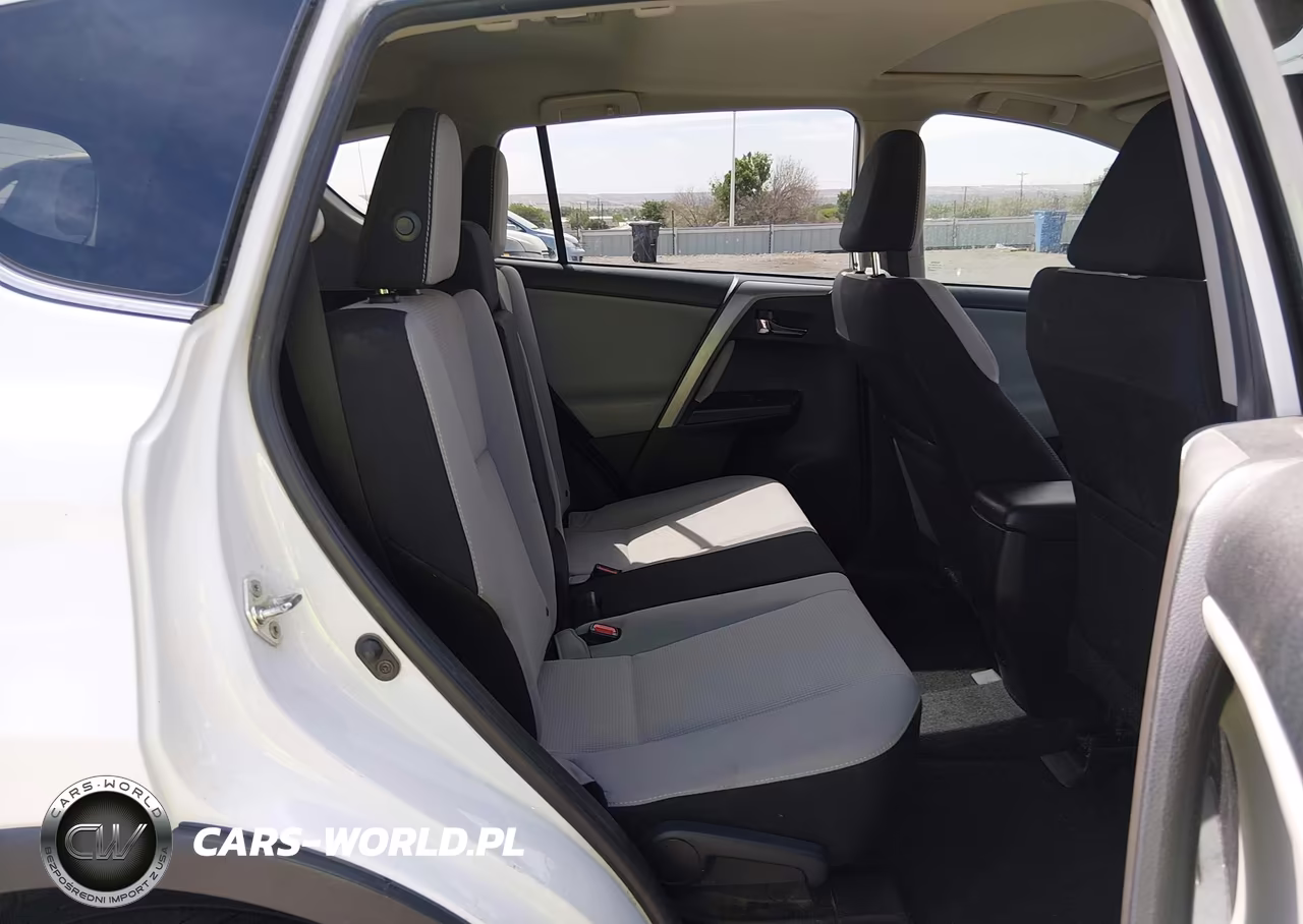 2017 Toyota Rav4 Xle VIN:2T3RFREV7HW619524 - 8