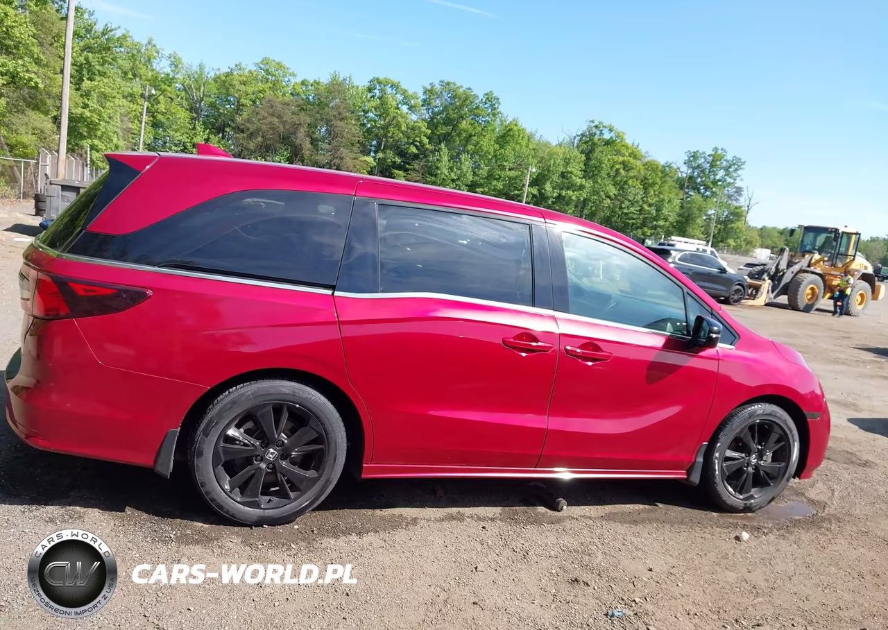 2023 Honda Odyssey Sport VIN:5FNRL6H75PB007914 - 13