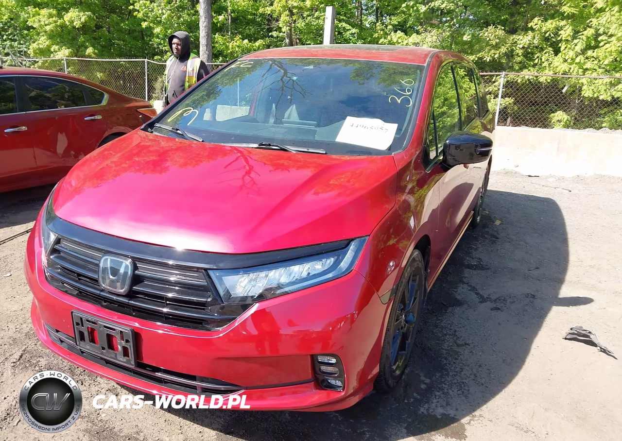 2023 Honda Odyssey Sport VIN:5FNRL6H75PB007914 - 2