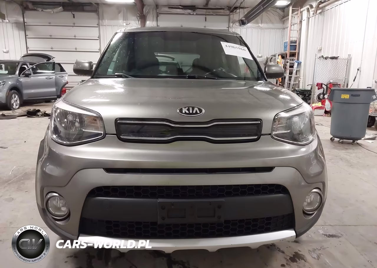 2017 Kia Soul + VIN:KNDJP3A52H7412421 - 13
