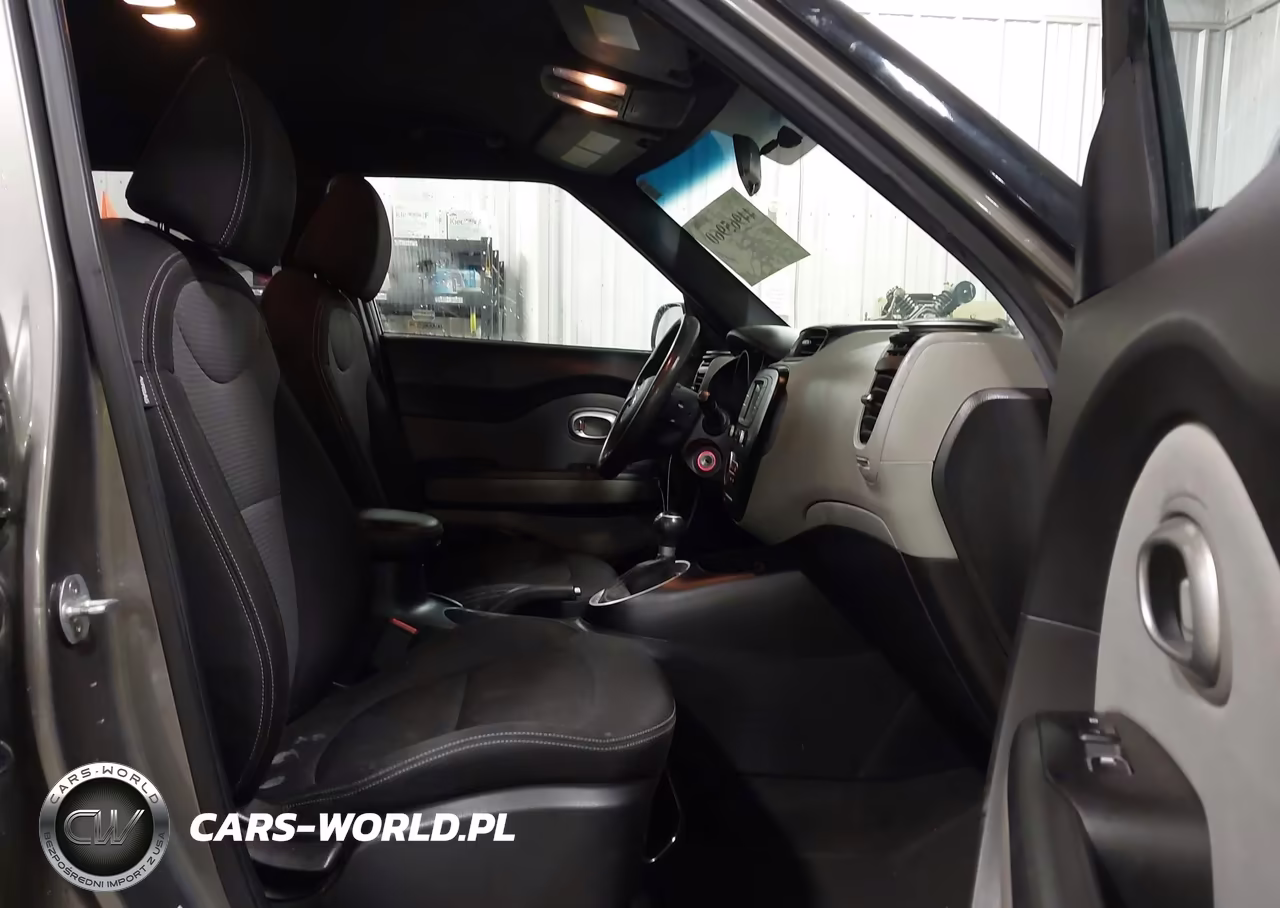 2017 Kia Soul + VIN:KNDJP3A52H7412421 - 5