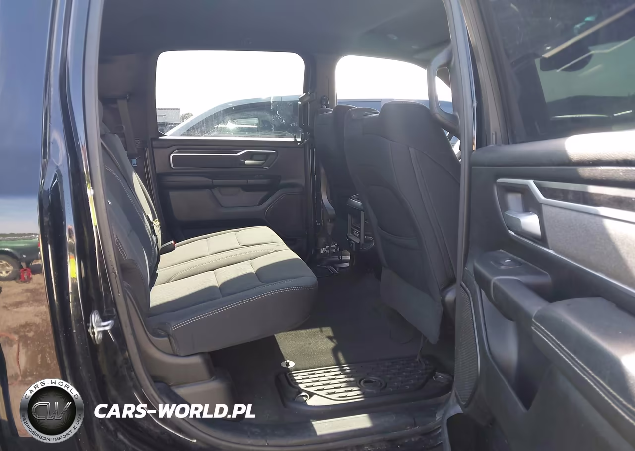 2021 Ram 1500 Big Horn 4X4 5'7 Box VIN:1C6SRFFT2MN679451 - 8