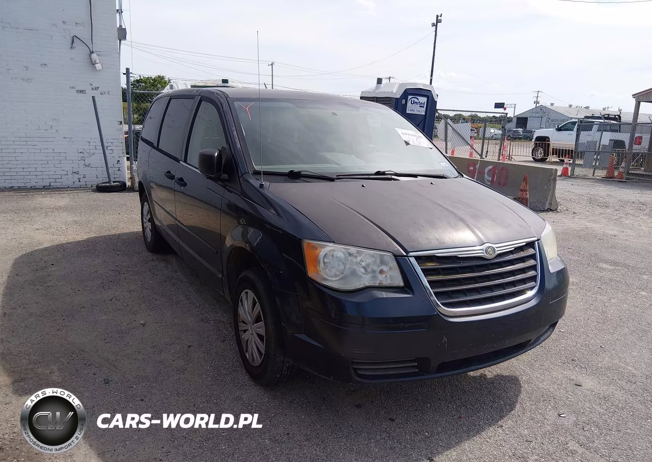 2008 Chrysler Town & Country Lx