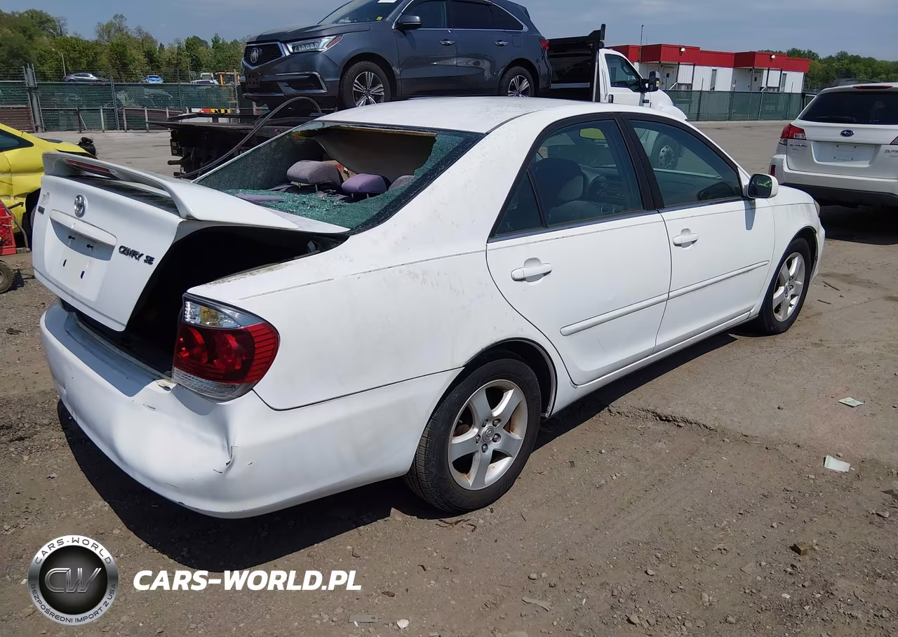 2005 Toyota Camry Se VIN:4T1BE32K25U405105 - 4