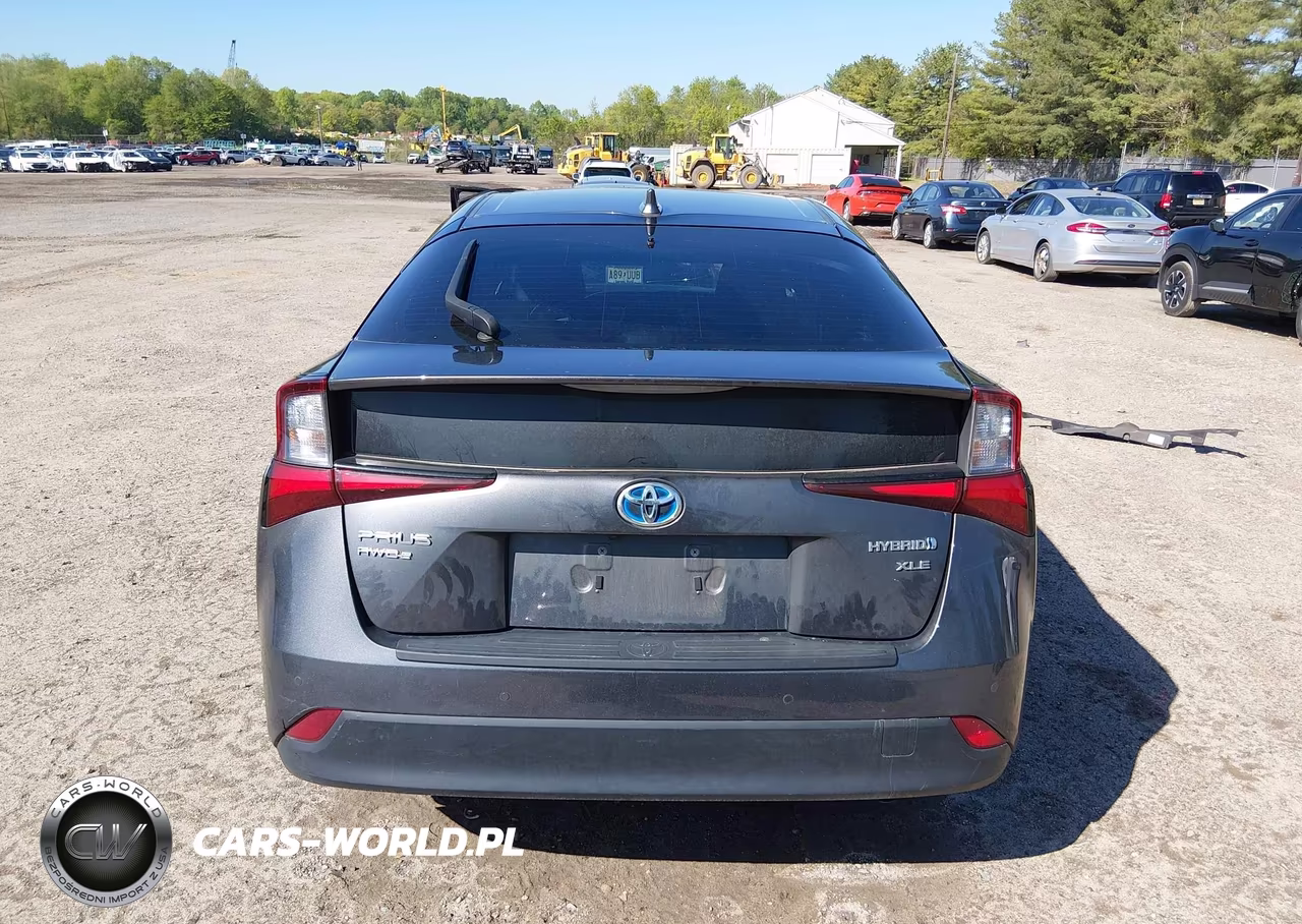 2022 Toyota Prius Xle Awd-E VIN:JTDL9MFU5N3041024 - 16