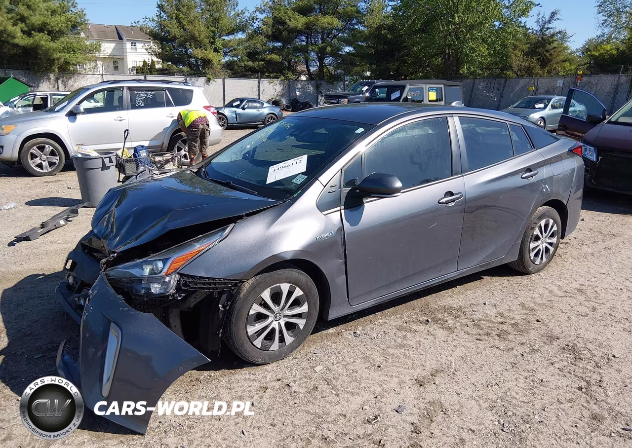2022 Toyota Prius Xle Awd-E VIN:JTDL9MFU5N3041024 - 2