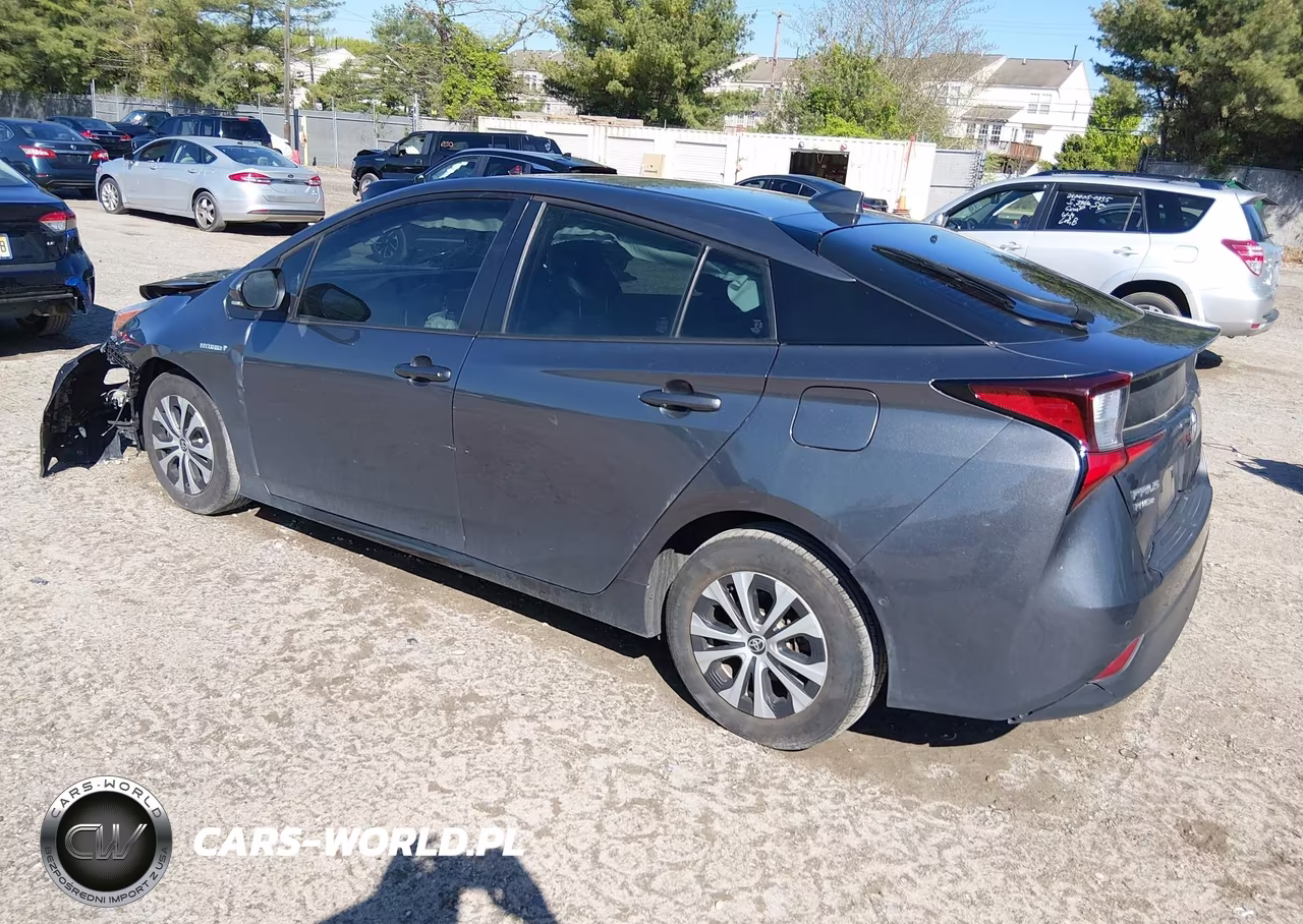 2022 Toyota Prius Xle Awd-E VIN:JTDL9MFU5N3041024 - 3