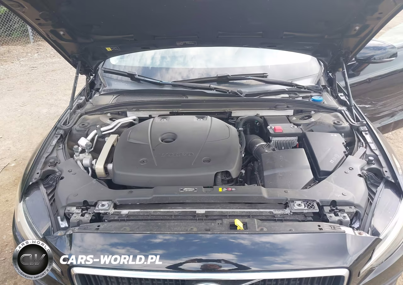 2020 Volvo S60 T5 Momentum VIN:7JR102FK6LG042663 - 10