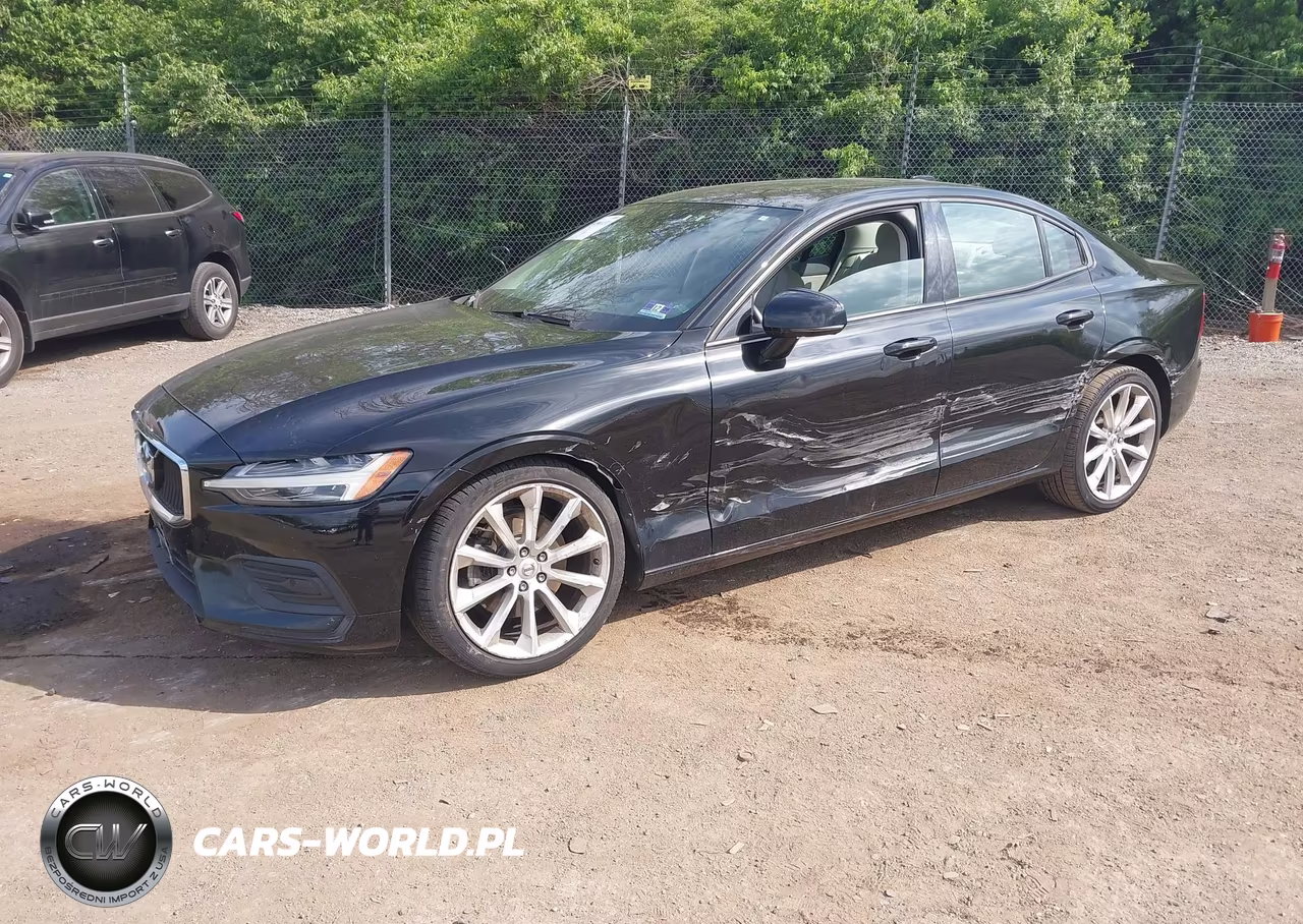 2020 Volvo S60 T5 Momentum VIN:7JR102FK6LG042663 - 2