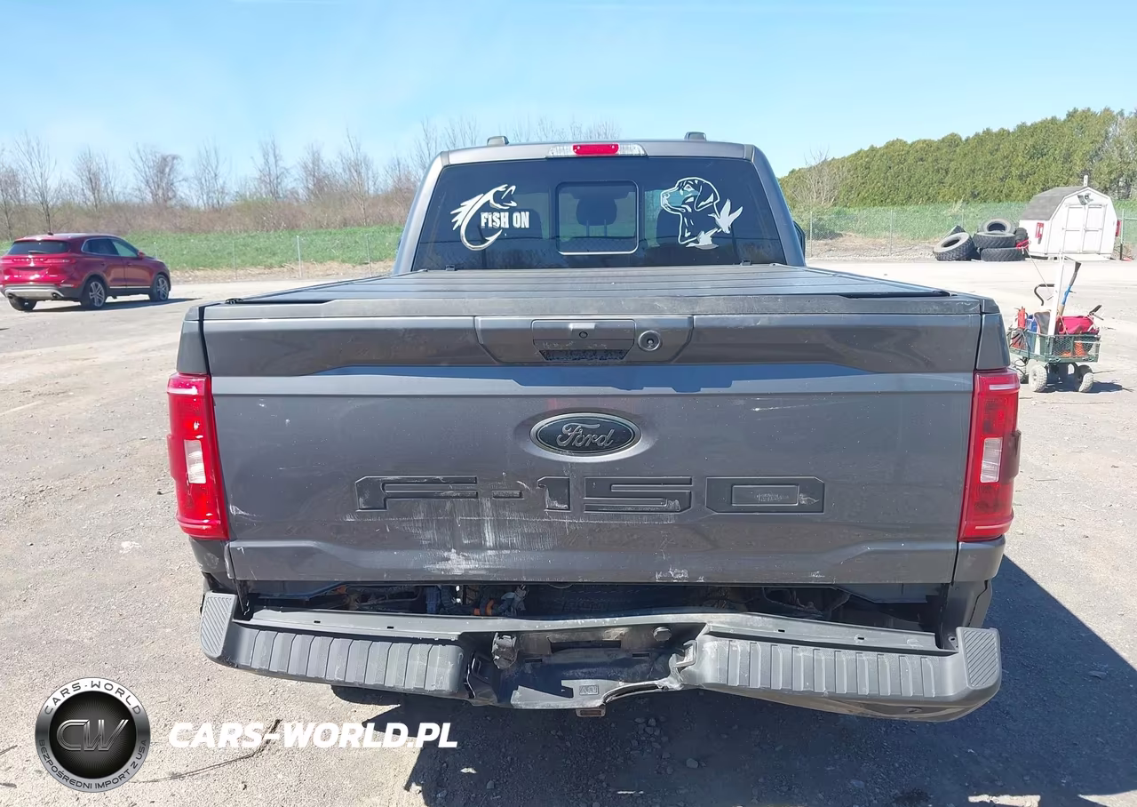 2022 Ford F-150 Xlt VIN:1FTFW1E51NFA76883 - 17