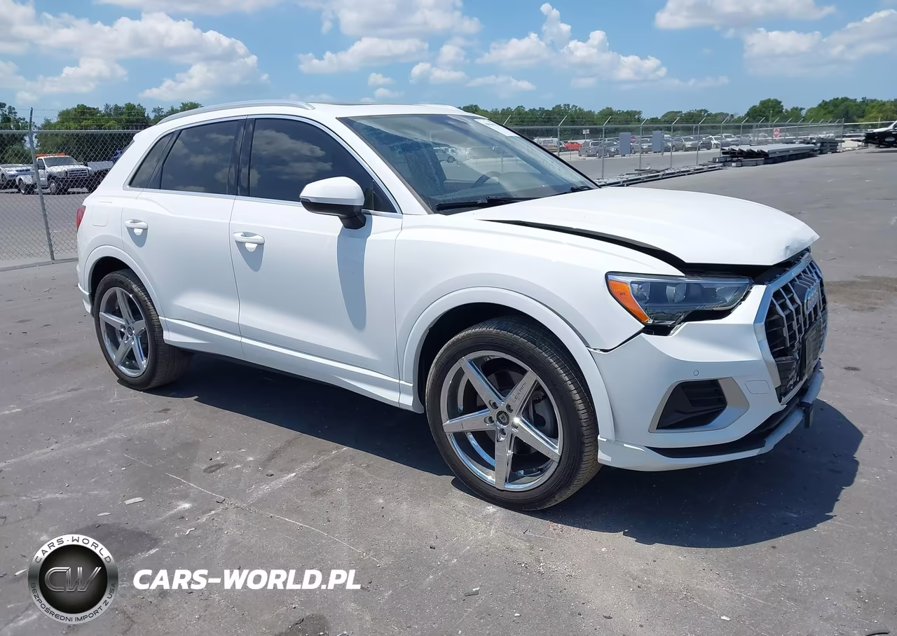 2021 Audi Q3 Premium 40 Tfsi Quattro Tiptronic – zdjęcie 1 z 16