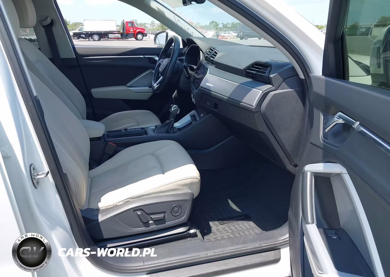 2021 Audi Q3 Premium 40 Tfsi Quattro Tiptronic VIN:WA1AUCF38M1153814 - 5