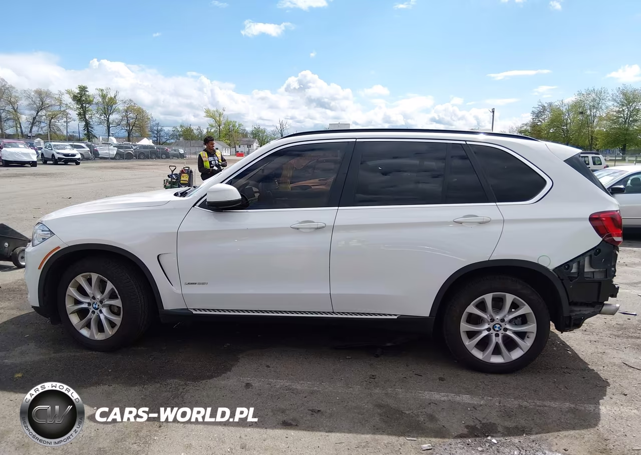 2016 BMW X5 xDrive35I VIN:5UXKR0C57G0U11491 - 14