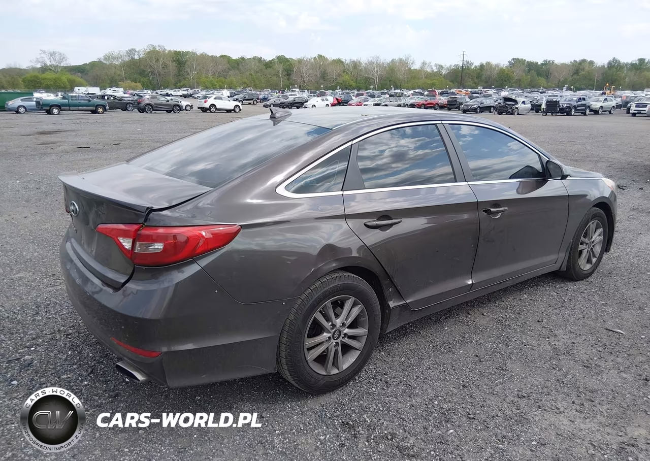 2015 Hyundai Sonata Se VIN:5NPE24AF2FH105435 - 4