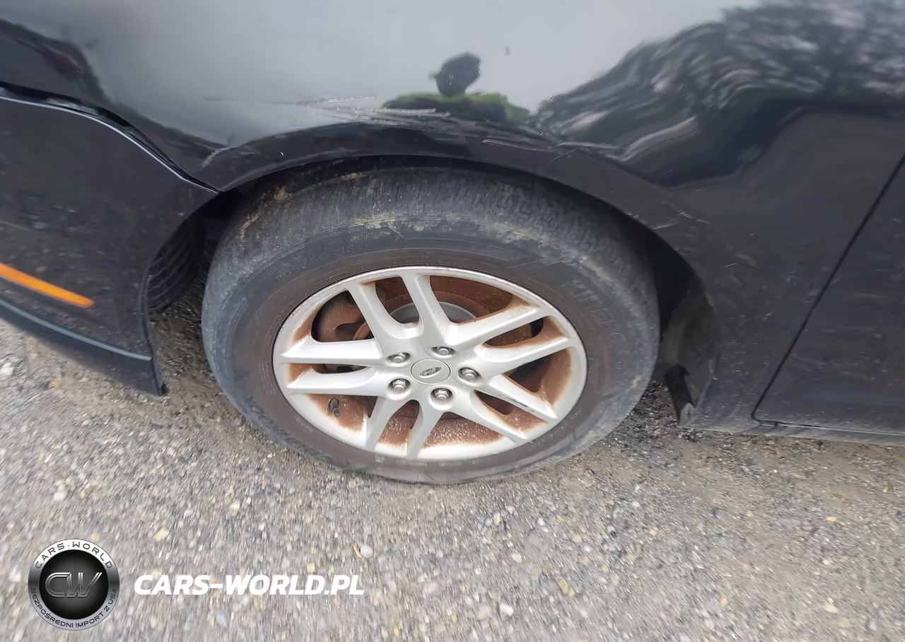 2010 Ford Fusion S VIN:3FAHP0GA7AR364971 - 12