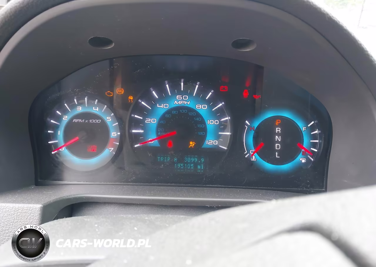 2010 Ford Fusion S VIN:3FAHP0GA7AR364971 - 7