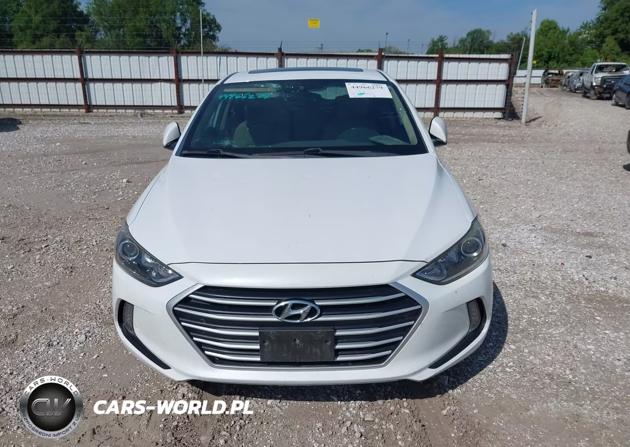 2018 Hyundai Elantra Value Edition VIN:5NPD84LF5JH269665 - 13