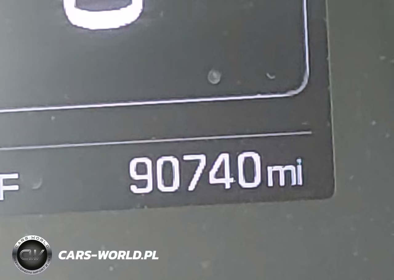 2018 Hyundai Elantra Value Edition VIN:5NPD84LF5JH269665 - 16