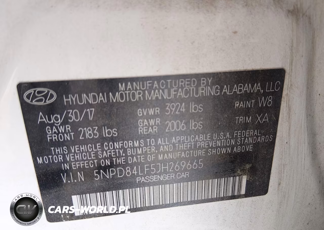 2018 Hyundai Elantra Value Edition VIN:5NPD84LF5JH269665 - 9