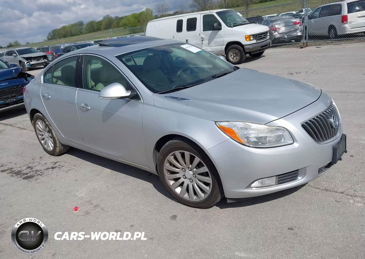 2012 Buick Regal Premium 1