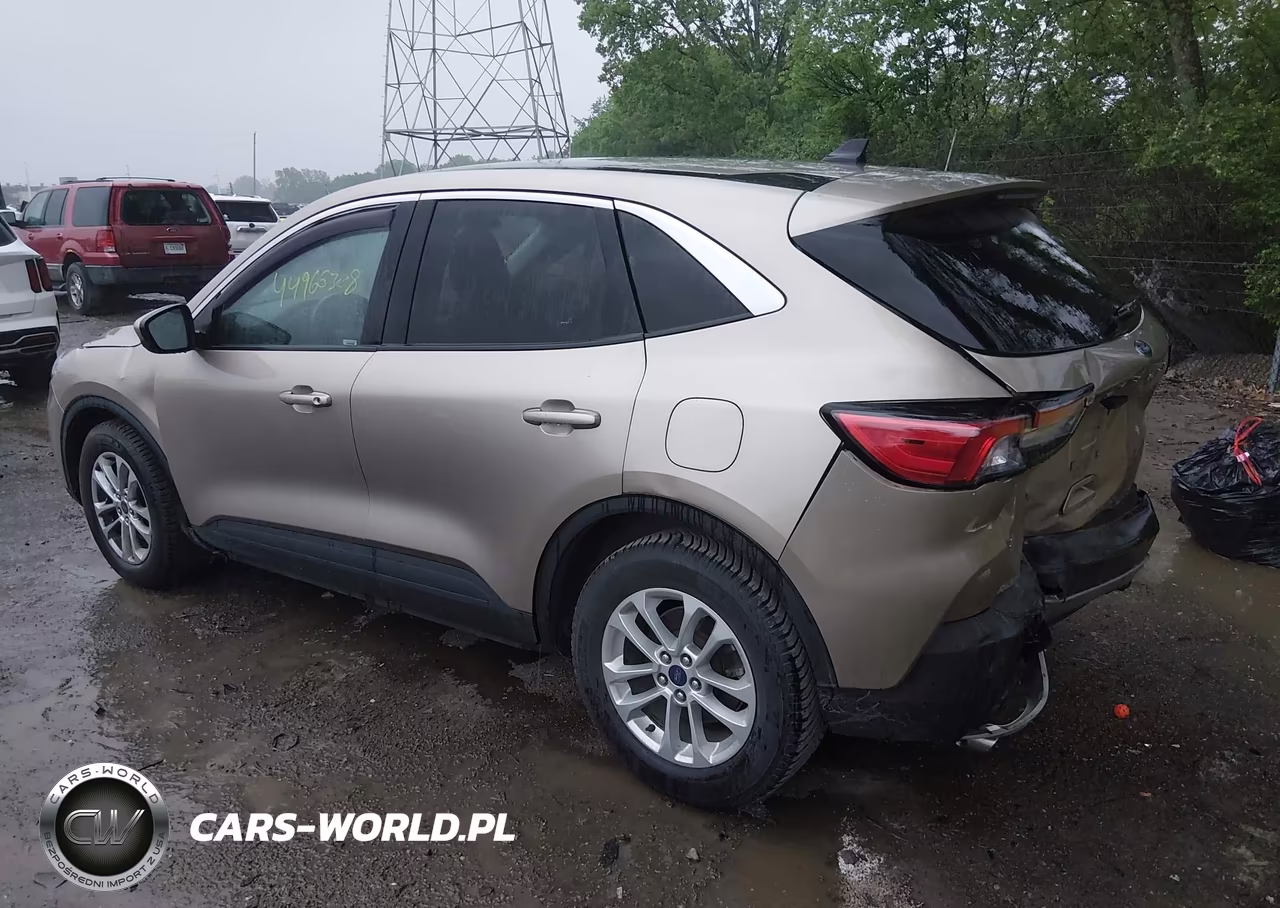 2021 Ford Escape Se VIN:1FMCU0G6XMUA47512 - 3