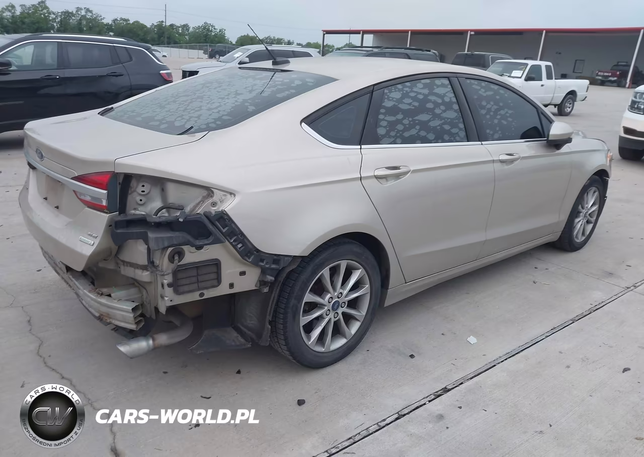 2017 Ford Fusion Se VIN:3FA6P0HD1HR119349 - 4