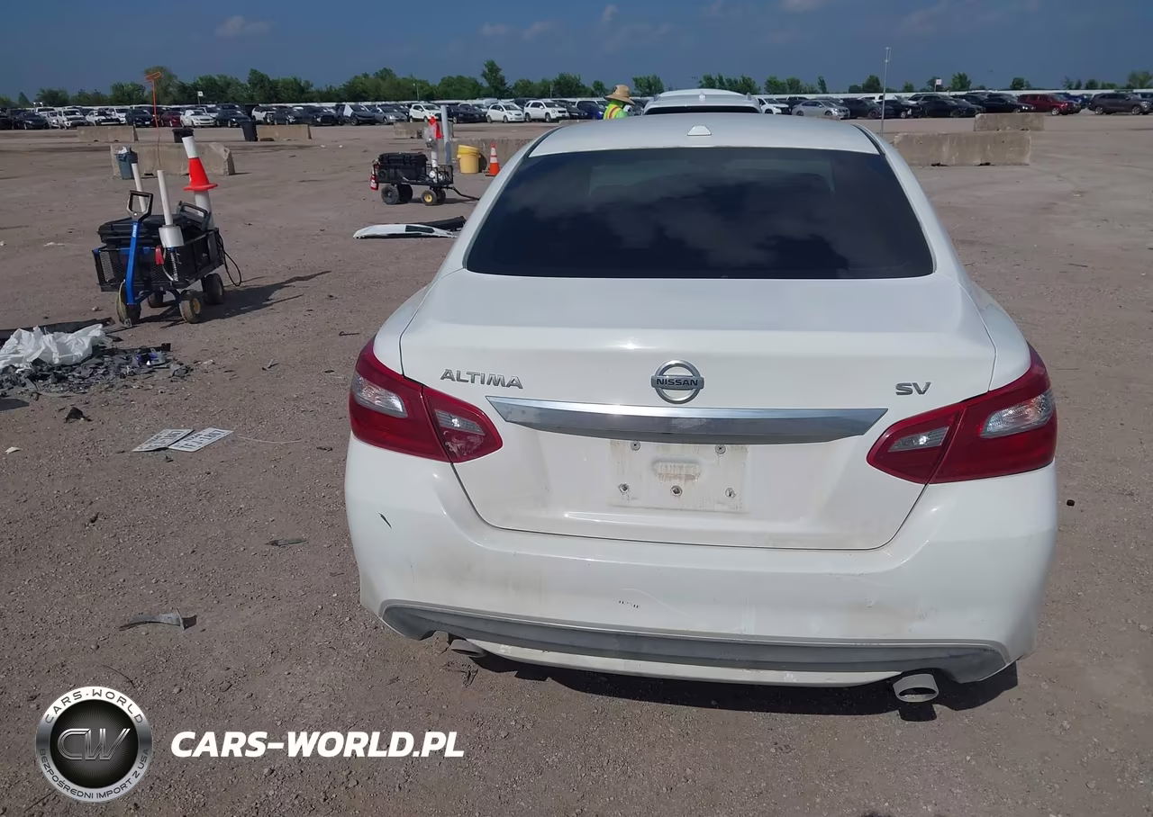 2018 Nissan Altima 2.5 Sv VIN:1N4AL3AP4JC247102 - 17