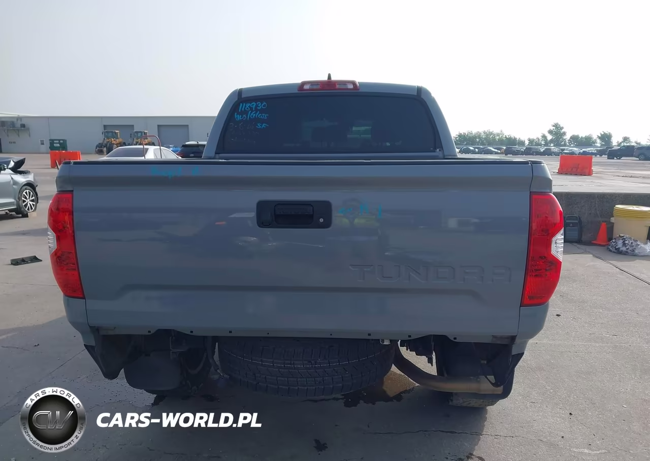 2020 Toyota Tundra Limited VIN:5TFFY5F11LX264355 - 17