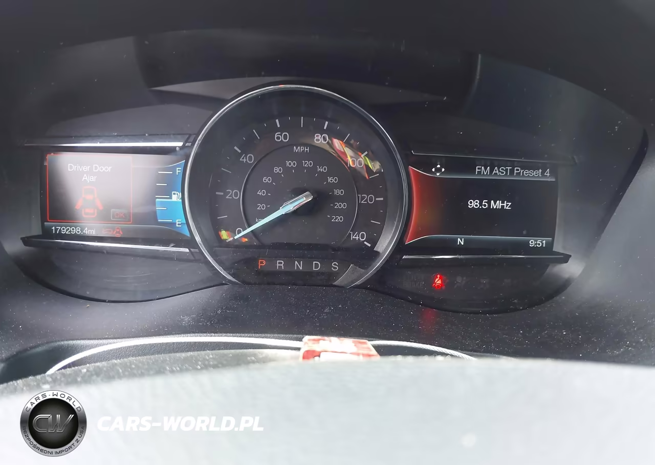 2017 Ford Explorer Xlt VIN:1FM5K8D84HGC52668 - 7