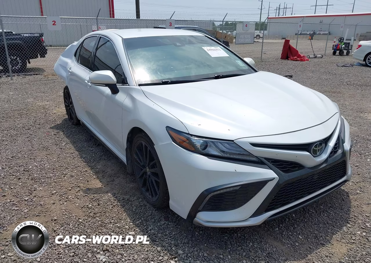 2023 Toyota Camry Xse – zdjęcie 1 z 17