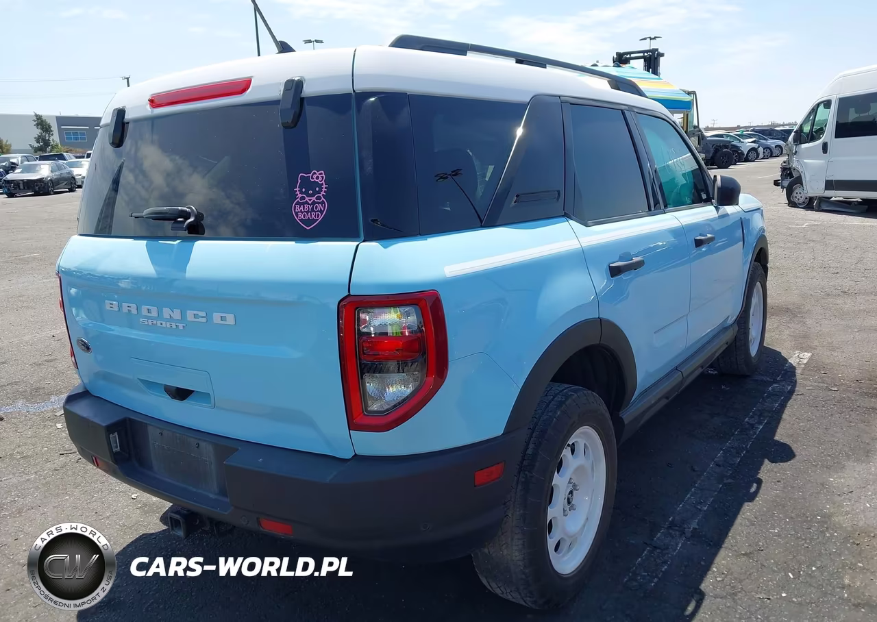 2023 Ford Bronco Sport Heritage VIN:3FMCR9G67PRE23374 - 4