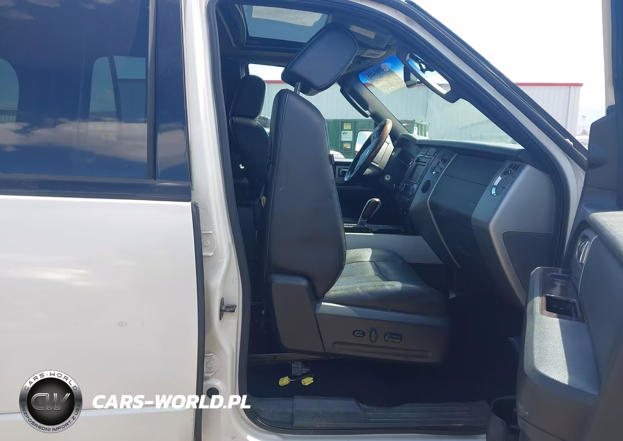 2008 Ford Expedition Limited VIN:1FMFU20558LA60075 - 5