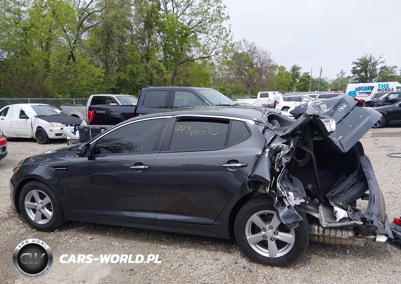 2015 Kia Optima Lx VIN:5XXGM4A78FG438066 - 14