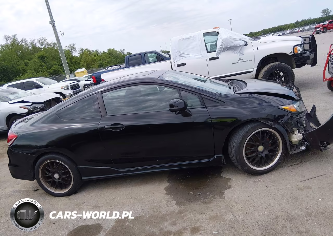 2013 Honda Civic Si VIN:2HGFG4A56DH700390 - 13