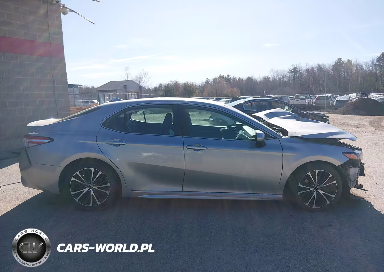 2020 Toyota Camry Se VIN:4T1G11AKXLU361214 - 14