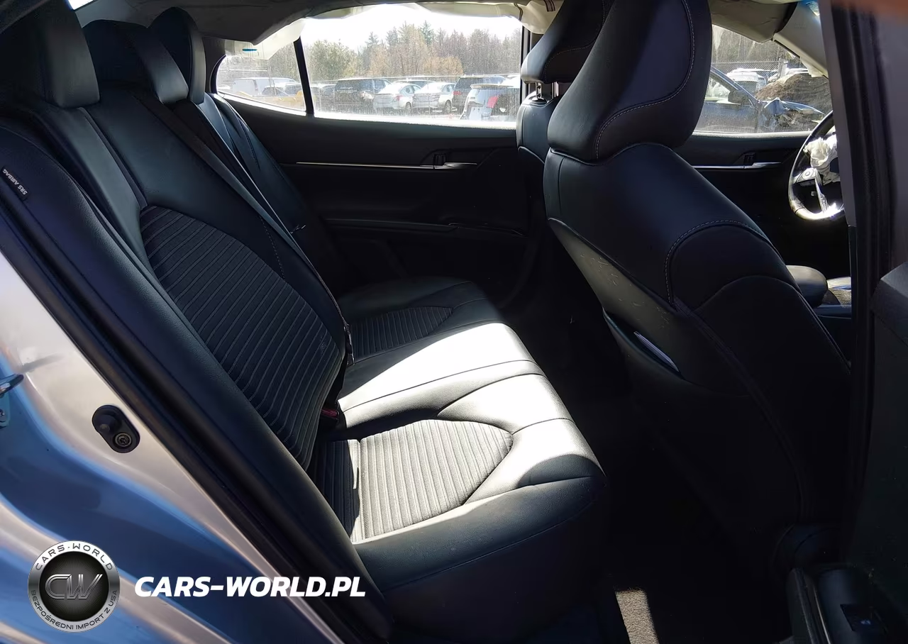 2020 Toyota Camry Se VIN:4T1G11AKXLU361214 - 8