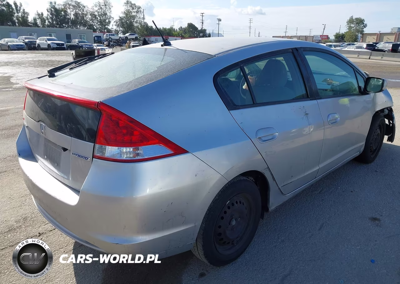 2010 Honda Insight Lx VIN:JHMZE2H51AS026177 - 4